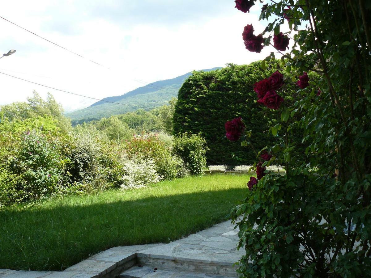 Appartement Dans Maison Entre Savines Et Embrun Crots Exteriér fotografie