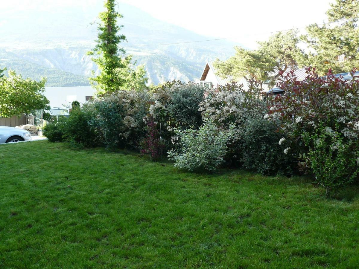 Appartement Dans Maison Entre Savines Et Embrun Crots Exteriér fotografie